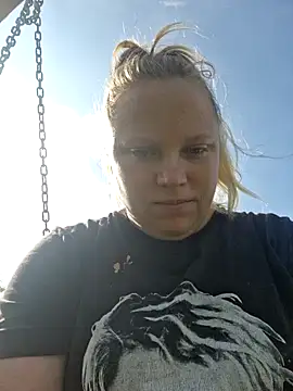 Amberdual online show from September 2025 09:42:02 AM
