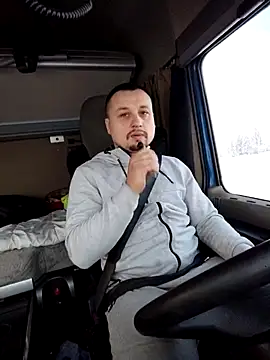 Snapshot of Amberdual chatting on January 2026 07:12:01 AM Amberdual online show from January 2026 07:12:01 AM