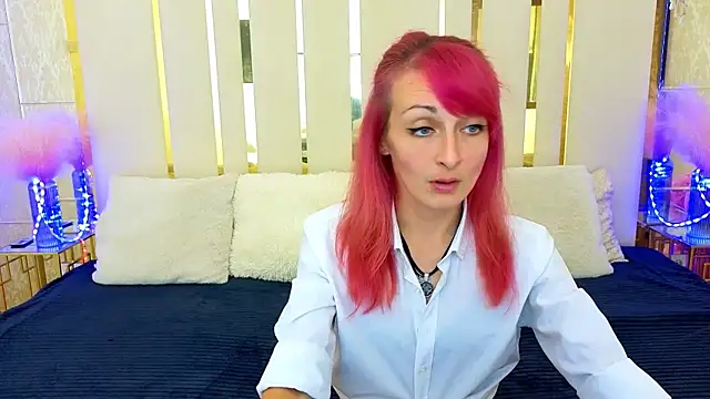 BrandyBloom online show from October 2025 03:01:02 PM