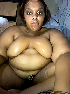 chubbybbw18 online show from October 2025 07:55:01 PM