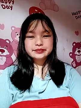 XoiXoi232 online show from February 2026 02:18:02 PM