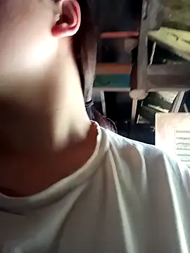 XoiXoi232 online show from April 2026 07:59:02 AM