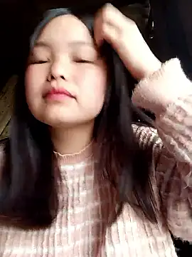 XoiXoi232 online show from April 2026 01:46:02 AM