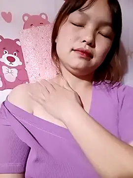 XoiXoi232 online show from November 2025 10:19:01 AM