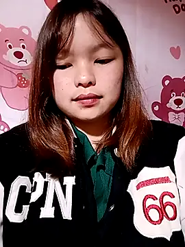 XoiXoi232 online show from November 2025 01:31:01 AM