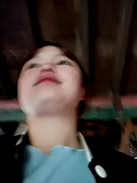 XoiXoi232 online show from November 2025 01:39:01 AM