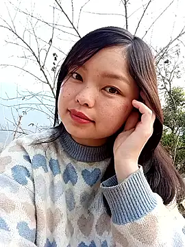 XoiXoi232 online show from January 2026 12:47:01 AM