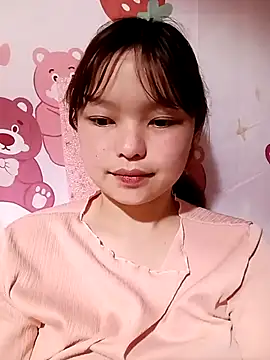 XoiXoi232 online show from November 2025 03:44:02 AM