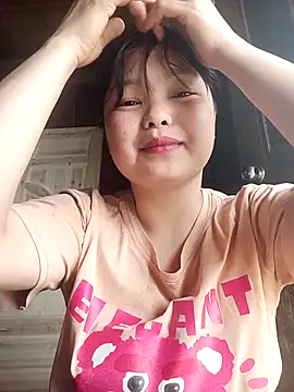 XoiXoi232 online show from February 2026 03:51:01 AM