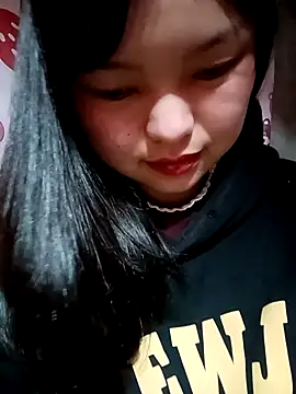 XoiXoi232 online show from March 2026 10:31:02 AM