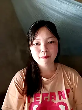 XoiXoi232 online show from April 2026 02:49:02 AM