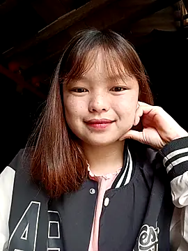 XoiXoi232 online show from October 2025 01:39:02 AM