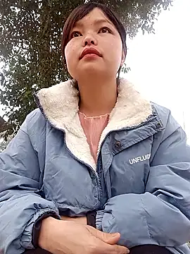 XoiXoi232 online show from January 2026 01:09:02 AM