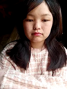 XoiXoi232 online show from April 2026 02:02:02 AM