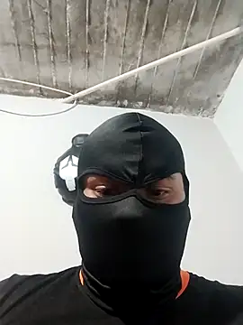 Snapshot of Tixele chatting on November 2025 07:13:01 AM Tixele online show from November 2025 07:13:01 AM