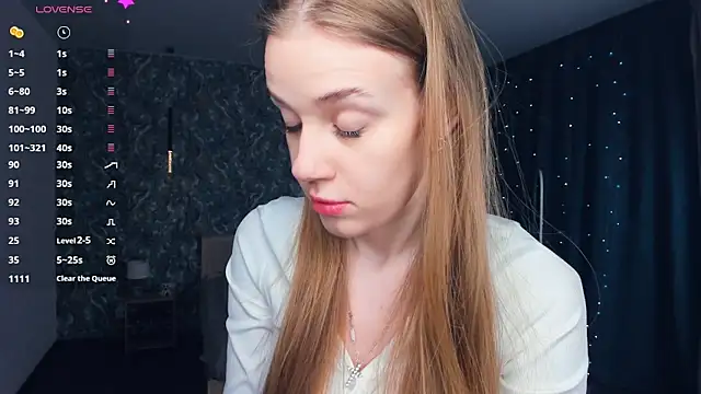 OdellaFrake online show from February 2026 07:13:01 PM