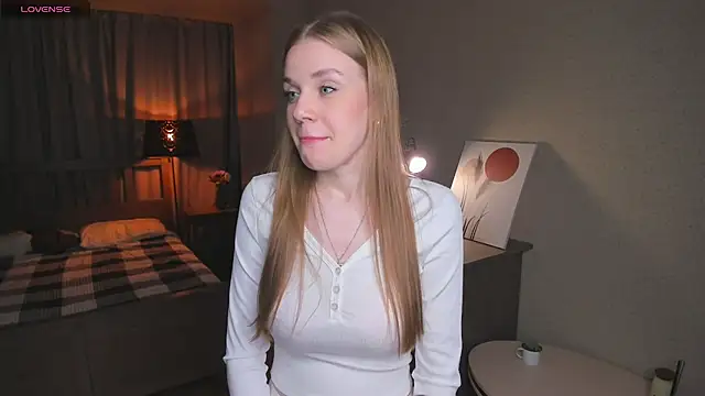 Snapshot of OdellaFrake chatting on November 2025 07:29:02 PM OdellaFrake online show from November 2025 07:29:02 PM