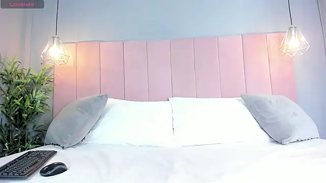 Cloe Black online show from October 2025 04:55:02 AM