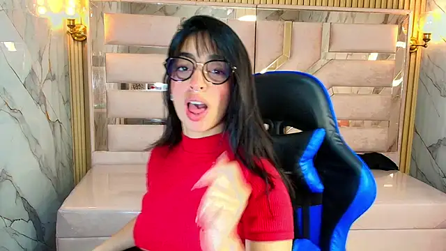 zoe r  online show from September 2025 03:09:02 AM