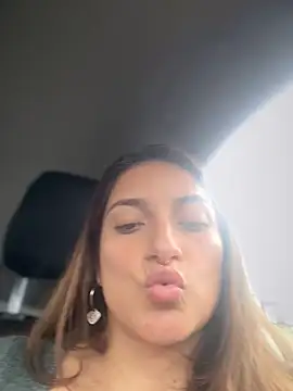Jessysammy online show from June 2026 06:19:02 PM
