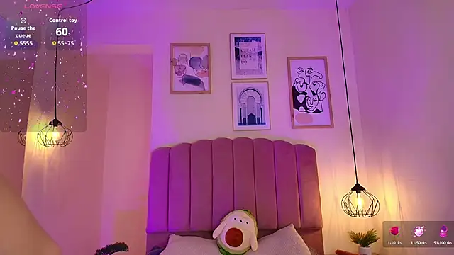 Isabelgh  online show from September 2025 03:38:01 AM