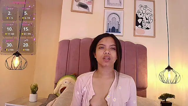 Isabelgh  online show from November 2025 03:32:02 AM