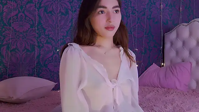 Snapshot of CherrRoses chatting on October 2025 01:41:02 PM CherrRoses online show from October 2025 01:41:02 PM