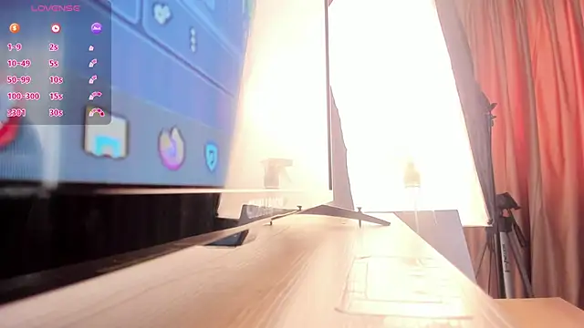 Catti Brie online show from November 2025 11:53:02 AM