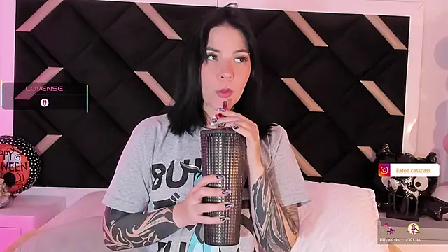 kate cass online show from October 2025 03:39:01 AM