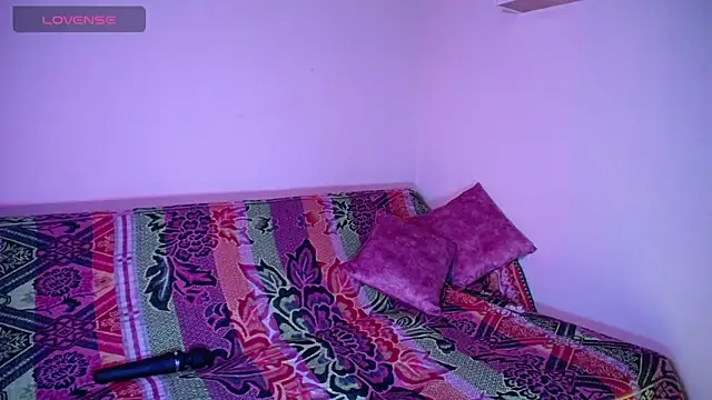 dark  nymph online show from November 2025 02:20:01 PM