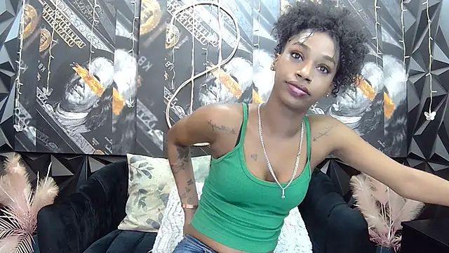 Lilmisbaddyxxx online show from September 2025 06:39:02 PM