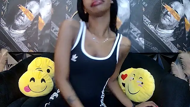 Lilmisbaddyxxx online show from February 2026 04:50:02 PM