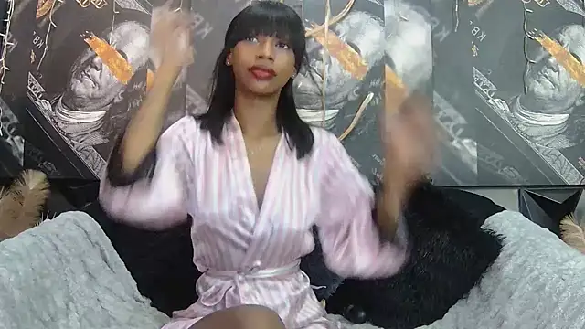 Lilmisbaddyxxx online show from April 2026 06:37:02 PM