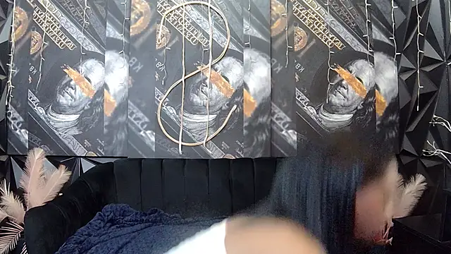 Lilmisbaddyxxx online show from November 2025 07:13:02 PM