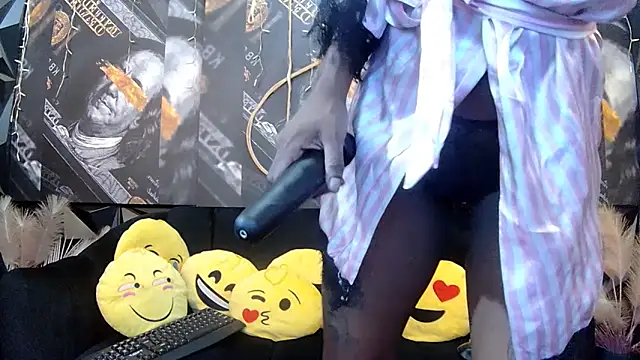 Lilmisbaddyxxx online show from March 2026 04:10:01 PM