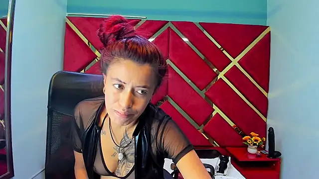 Kataleya Luck online show from December 2025 03:18:02 AM