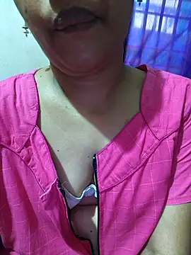 Snapshot of keralacouples11 chatting on October 2025 02:46:01 AM keralacouples11 online show from October 2025 02:46:01 AM