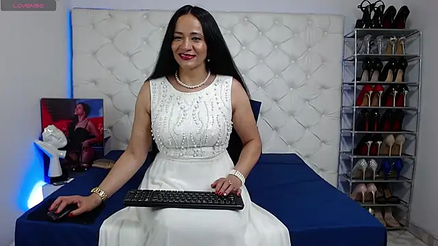 yury m2  online show from November 2025 03:45:02 AM