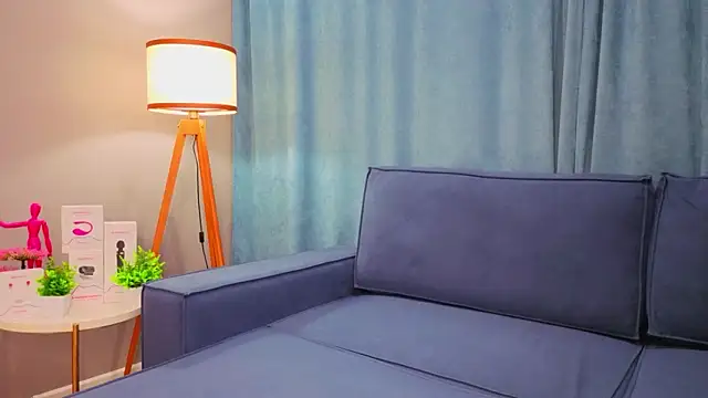 Lolisin online show from March 2026 04:41:02 PM