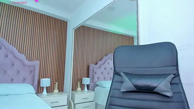 Axel grey  online show from March 2026 05:19:02 AM