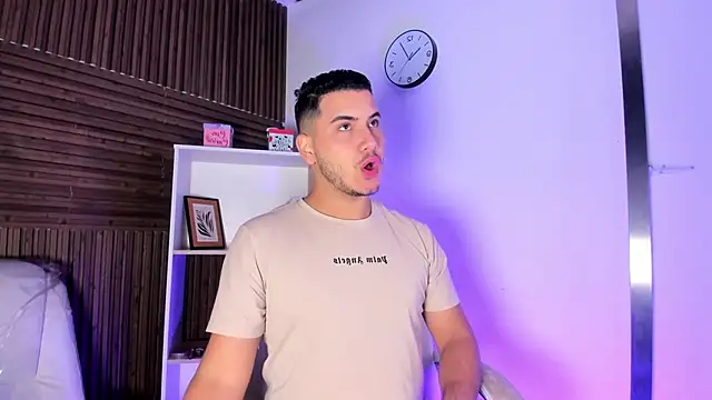 Axel grey  online show from December 2025 12:17:02 PM