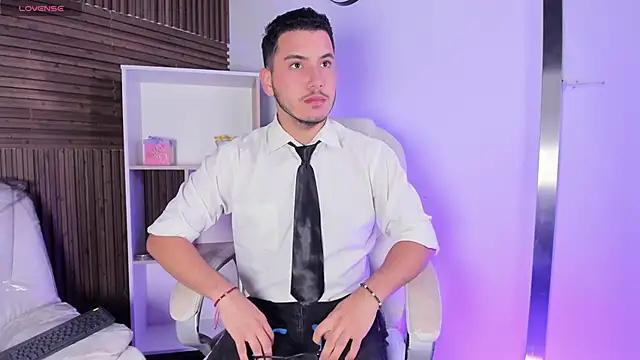 Axel grey  online show from October 2025 12:46:01 PM