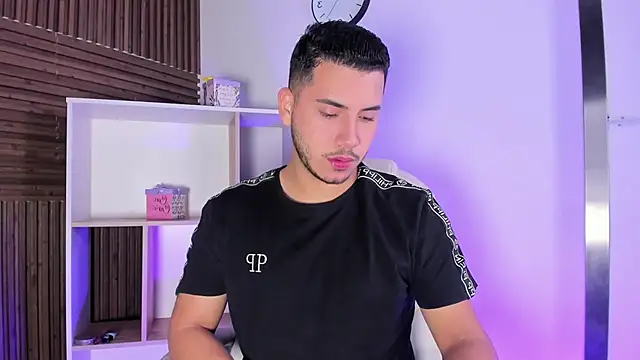 Axel grey  online show from October 2025 12:15:02 PM