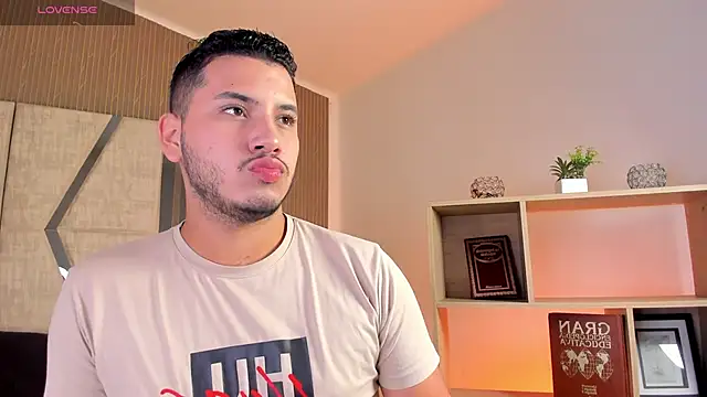 Axel grey  online show from April 2026 12:45:01 PM