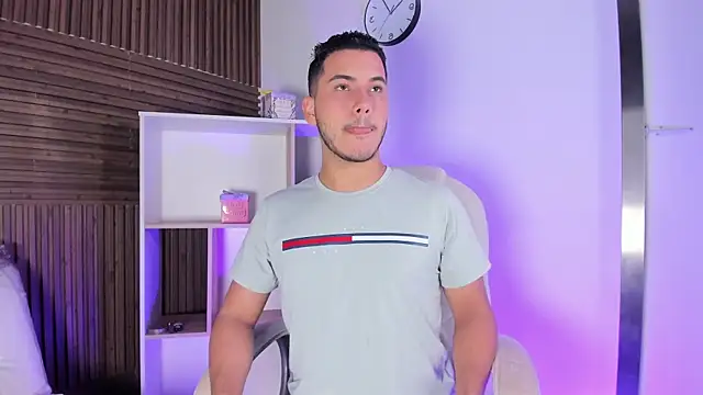 Axel grey  online show from October 2025 12:17:01 PM