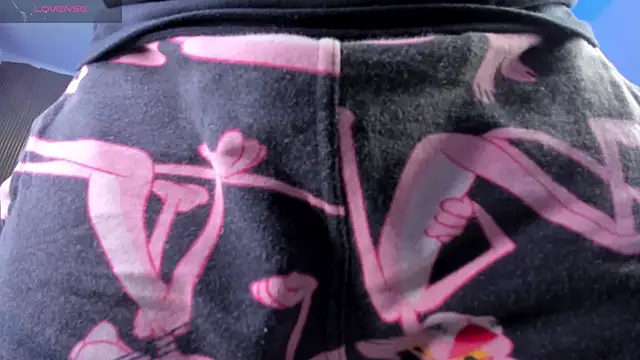 Axel grey  online show from April 2026 12:51:01 PM