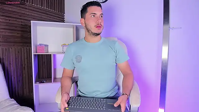 Axel grey  online show from November 2025 12:20:01 PM