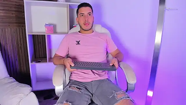 Axel grey  online show from October 2025 12:17:02 PM