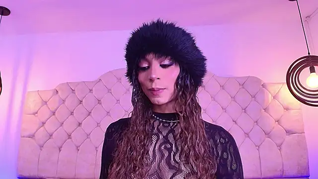 Zahara1 online show from December 2025 07:02:02 PM