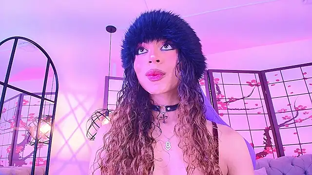 Zahara1 online show from April 2026 04:47:02 AM